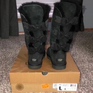 Ugg Boots/Tall Bailey with Knit Bow